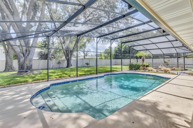 view of pool featuring a lanai, a fenced backyard, a fenced in pool, and a patio