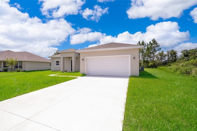 view of front facade featuring a garage and a front yard