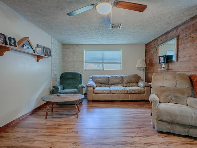 853 Crk 484, Lake Panasoffkee, FL 33538 - photo 8