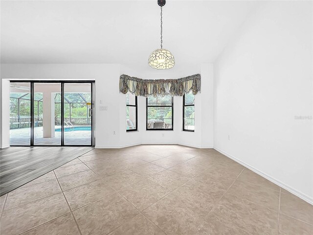 empty room featuring light tile patterned floors