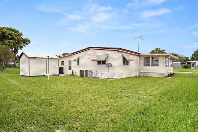 1209 Apache Cir, Tavares, FL 32778 - photo 4