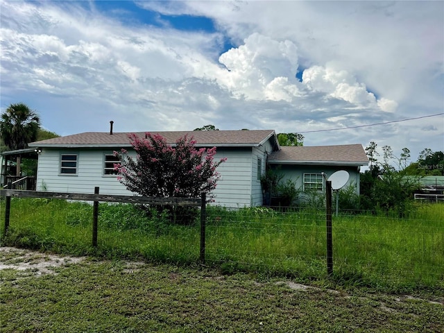 view of side of home