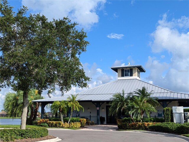 view of building exterior