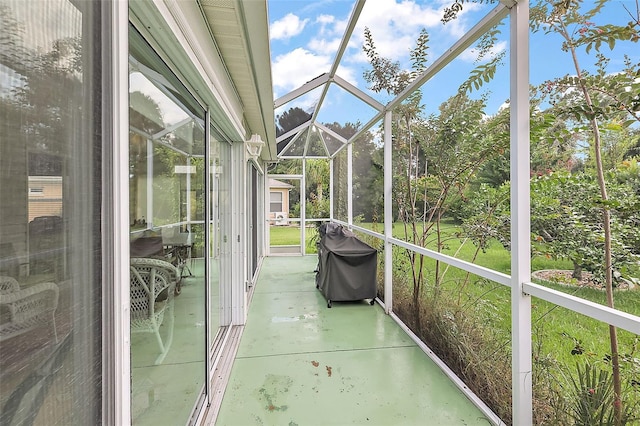 view of unfurnished sunroom