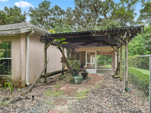 view of yard with a pergola