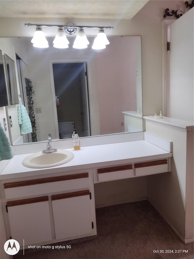 bathroom featuring vanity