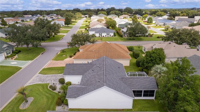 drone / aerial view featuring a residential view