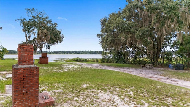 view of yard with a water view