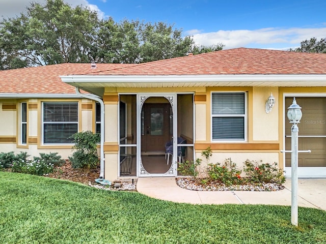 view of front of home with a front yard