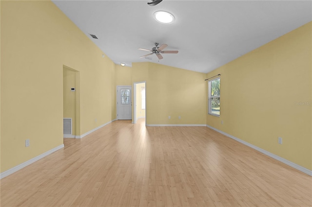 unfurnished room with light wood-type flooring and ceiling fan