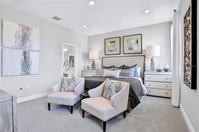 view of carpeted bedroom