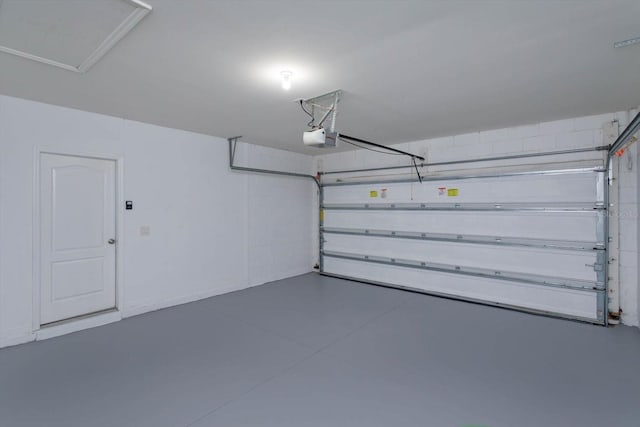 3654 Caspian St, Leesburg, FL 34748 - garage featuring a garage door opener