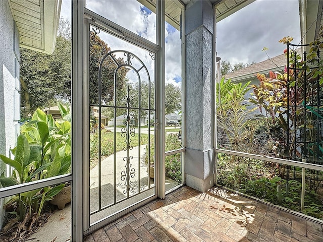 view of sunroom / solarium