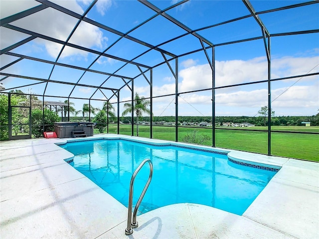 139 Belfry Dr, Davenport, FL 33897 - outdoor pool with a hot tub, a patio area, a yard, and a lanai
