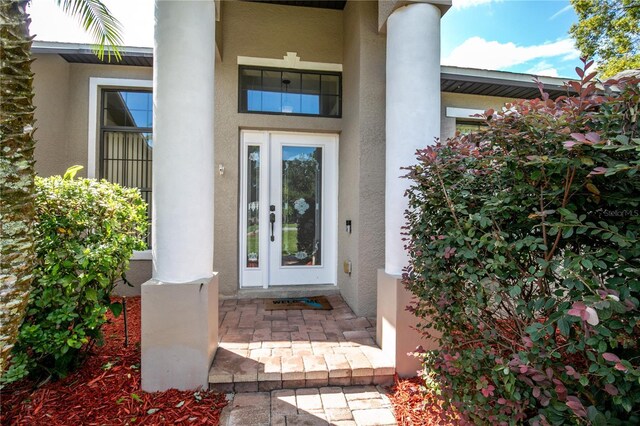 27637 Lisa Dr, Tavares, FL 32778 - photo 2