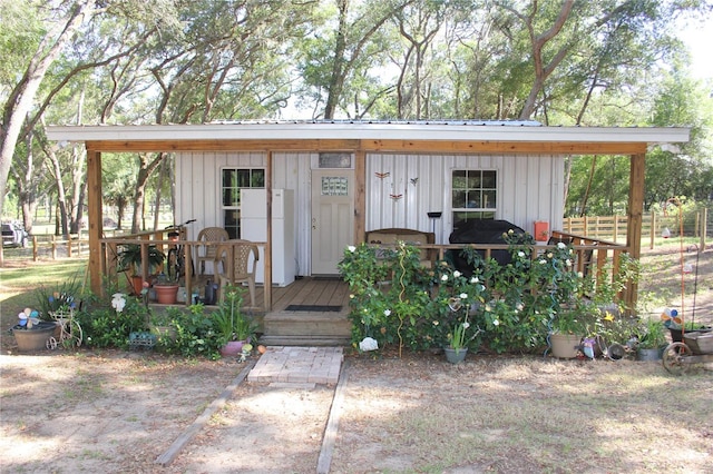 view of outdoor structure