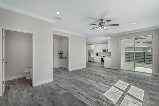 unfurnished living room with light hardwood / wood-style floors, crown molding, and ceiling fan