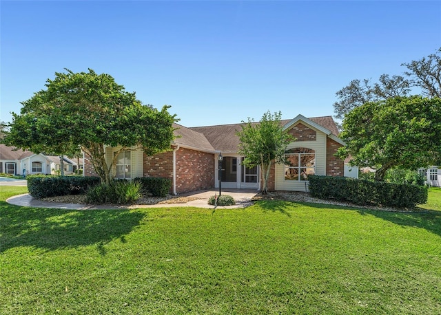 view of front of house with a front lawn