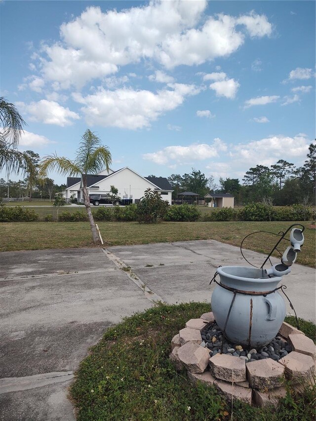 18744 Sabal St, Orlando, FL 32833 - view of grassy yard