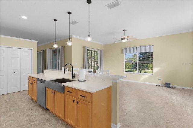 kitchen featuring decorative light fixtures, an island with sink, sink, ceiling fan, and stainless steel dishwasher