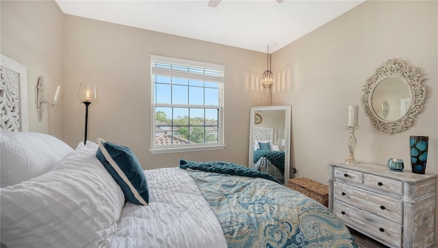 bedroom featuring ceiling fan