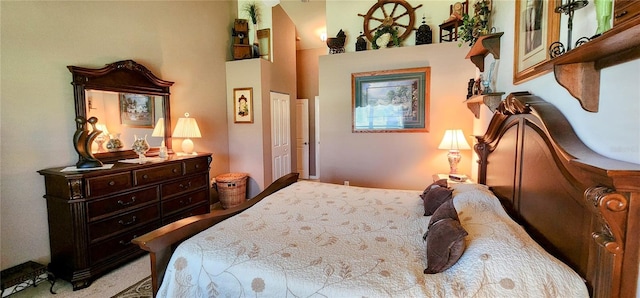 bedroom with carpet flooring