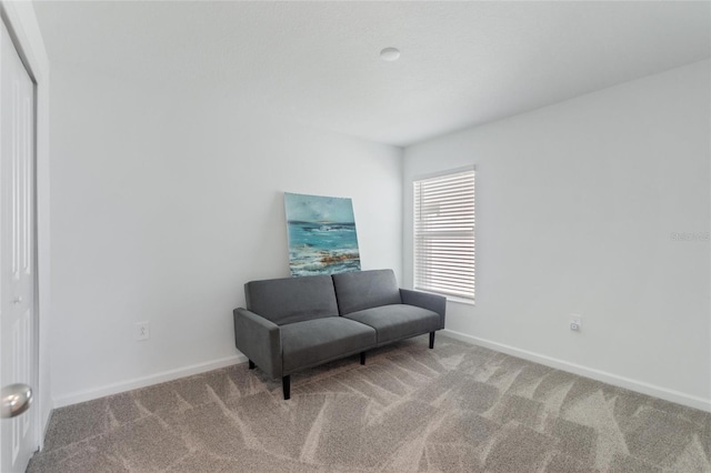656 Daring Dr, Davenport, FL 33837 - living area featuring baseboards and carpet