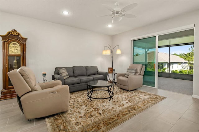 living room featuring ceiling fan