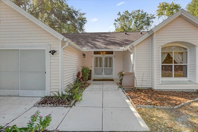 property entrance featuring a garage