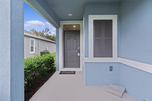 view of entrance to property