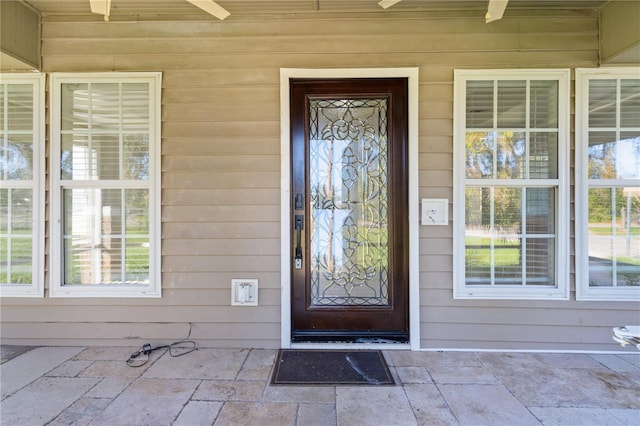 view of property entrance