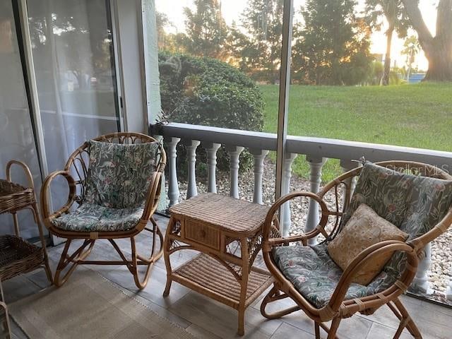 view of sunroom / solarium