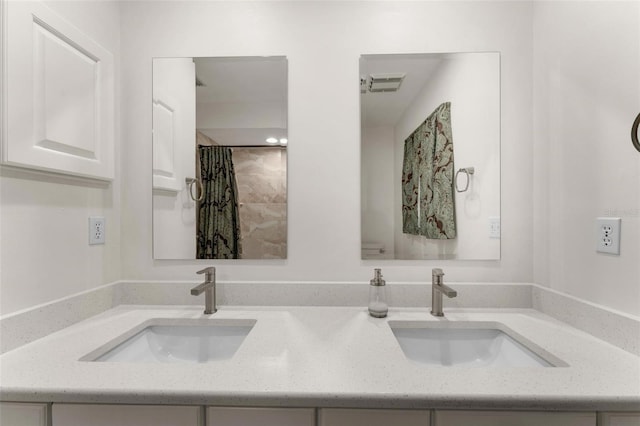 bathroom with vanity