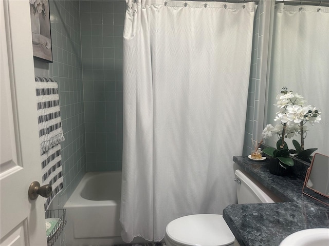 full bathroom with vanity, toilet, and shower / bathtub combination with curtain