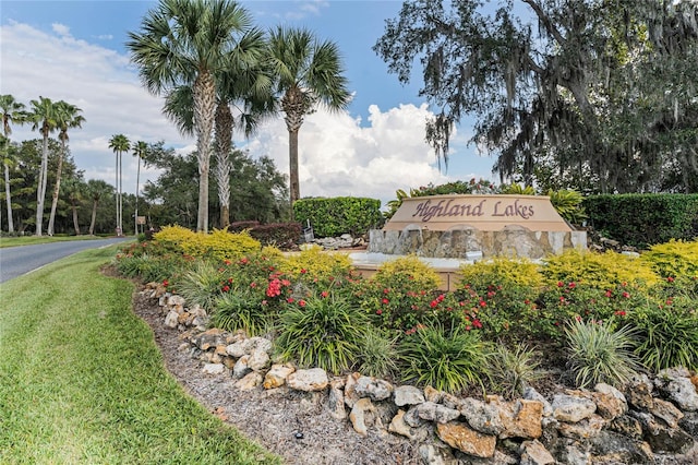 view of community sign