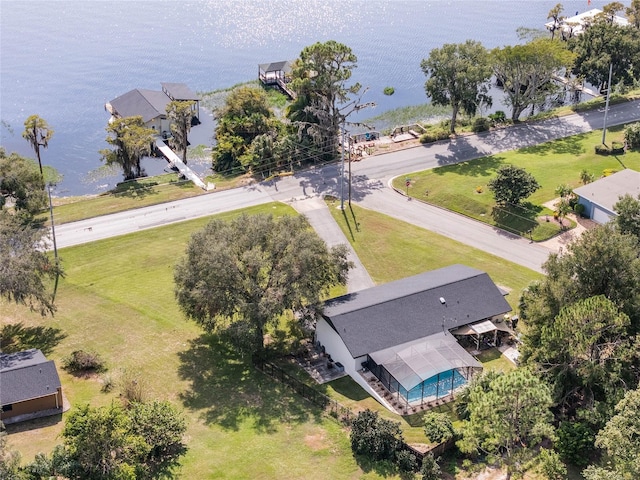 bird's eye view featuring a water view