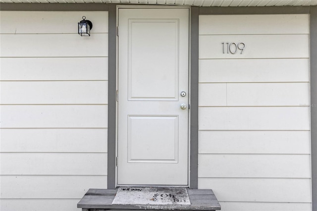 view of exterior entry