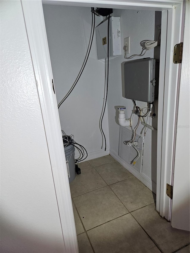 652 Chelsea Dr, Davenport, FL 33897 - view of utilities