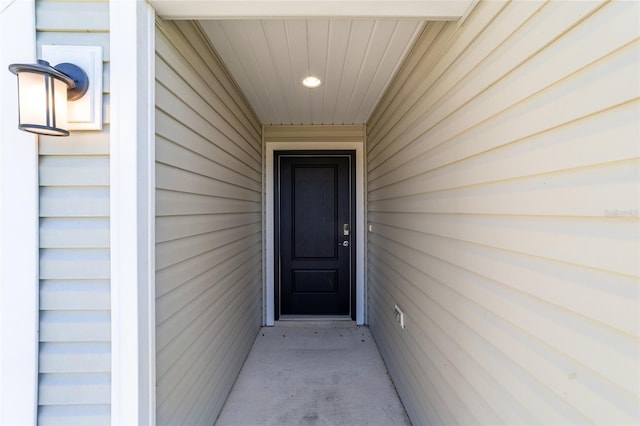 view of entrance to property