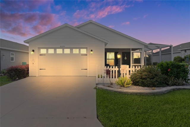 view of front facade featuring a garage