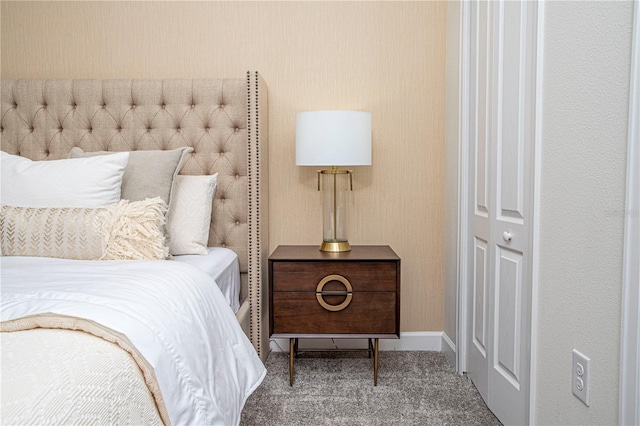 bedroom featuring carpet flooring