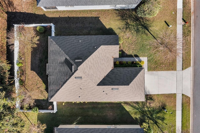 2354 Valhalla Dr, Tavares, FL 32778 - aerial view of property and surrounding area