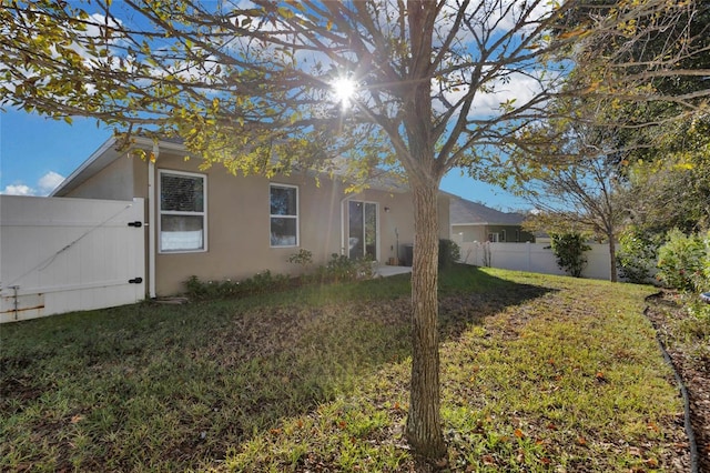 2354 Valhalla Dr, Tavares, FL 32778 - view of yard