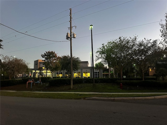 W Hermosa St, Lady Lake, FL 32159 - photo 7