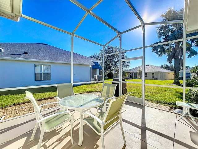 view of sunroom / solarium