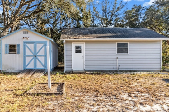 view of outbuilding