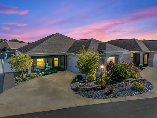 view of front of property