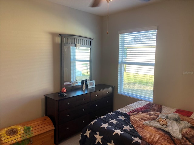 bedroom with ceiling fan