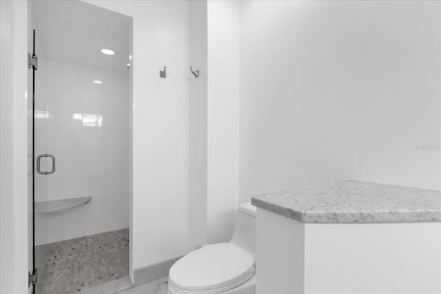 9 Crow Ct, Palm Coast, FL 32137 - bathroom featuring a stall shower and recessed lighting