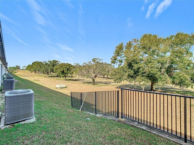 8512 Magnificent Ln, Groveland, FL 34736 - photo 29